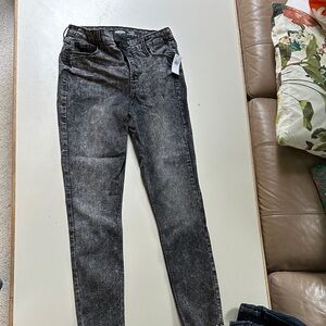 Old Navy Black Acid Wash Jeggings